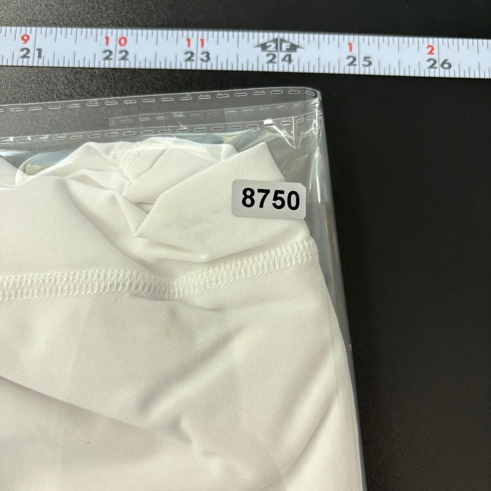 NWT Lilly Pulitzer Womens Luxletic Shorts XL White Frida Scallop Polo DressLiner - Picture 15 of 16